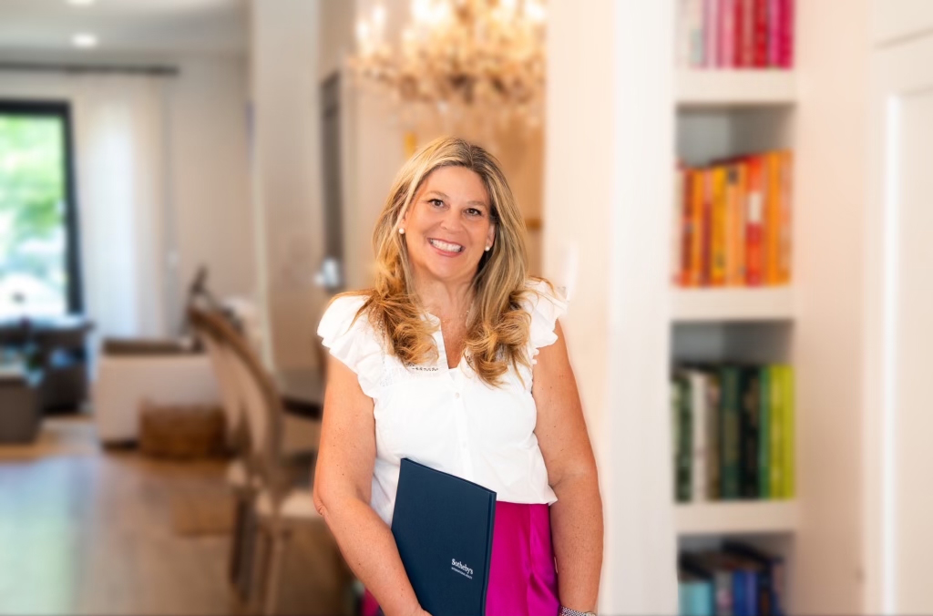 Jennifer Dechtman - Fourth generation Denver native and premier real estate agent